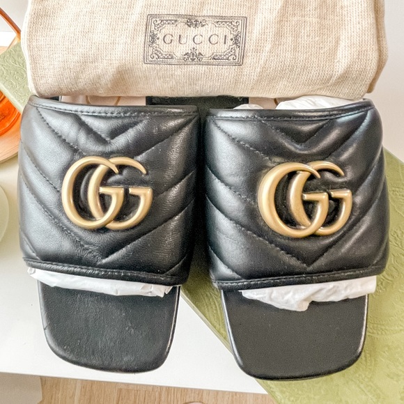 Gucci Antique double G Jolie Slide Sandal - Picture 2 of 9